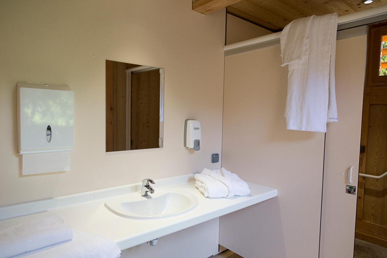 Logis La Residence Le Val-d'Ajol Exterior photo